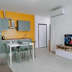Facentro - Free Wifi & Air Conditioning Faenza